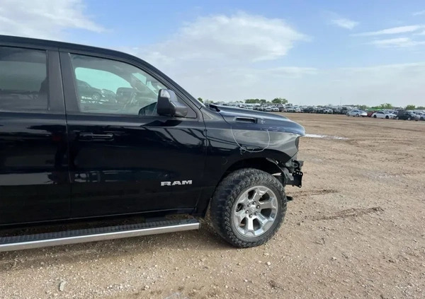 Dodge RAM cena 117700 przebieg: 100573, rok produkcji 2020 z Warszawa małe 326